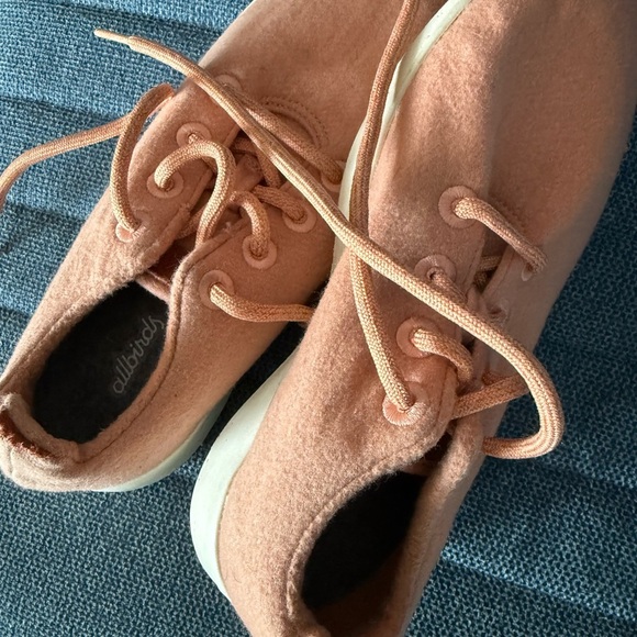 Allbirds Sneakers - Soft Peach - Picture 6 of 7